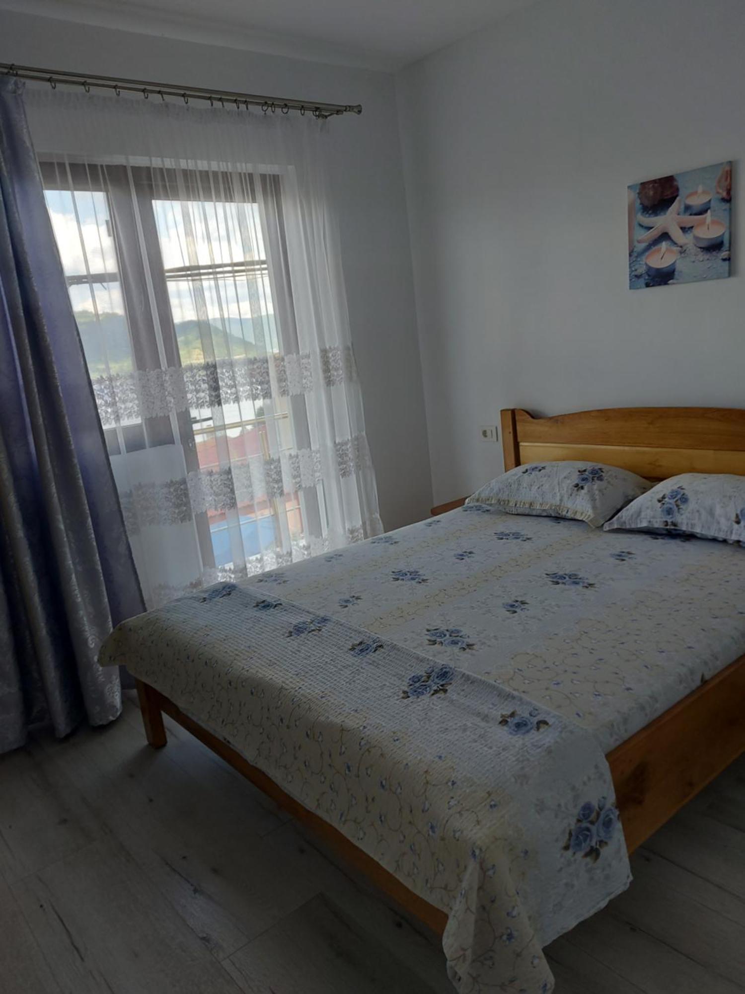 Casa Dalys Hotel Orsova Bagian luar foto